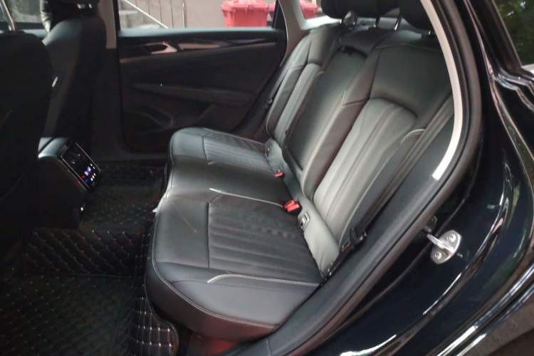 Used Volkswagen Passat 2023 Revised 330TSI Elite Edition Left Rear Seat
