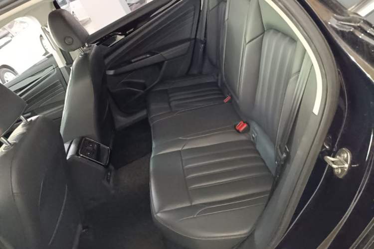 Used Volkswagen Passat 2023 Revised Version 280TSI Business Edition Left Rear Seat