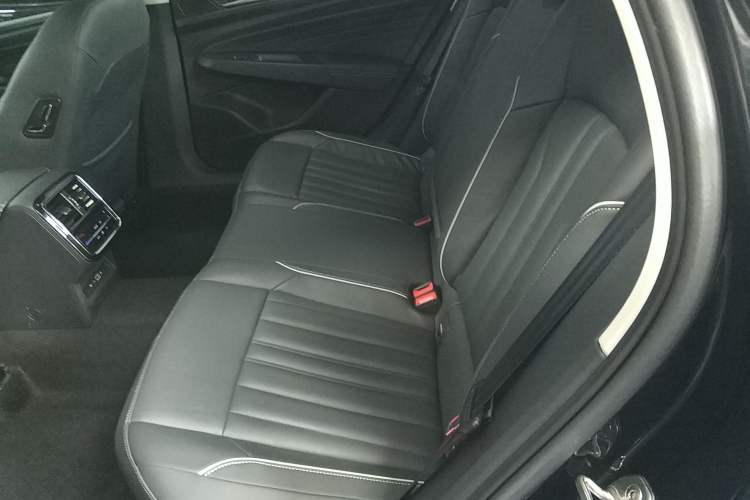 Used Volkswagen Passat 2023 Revised 330TSI Starry Elite Edition Left Rear Seat