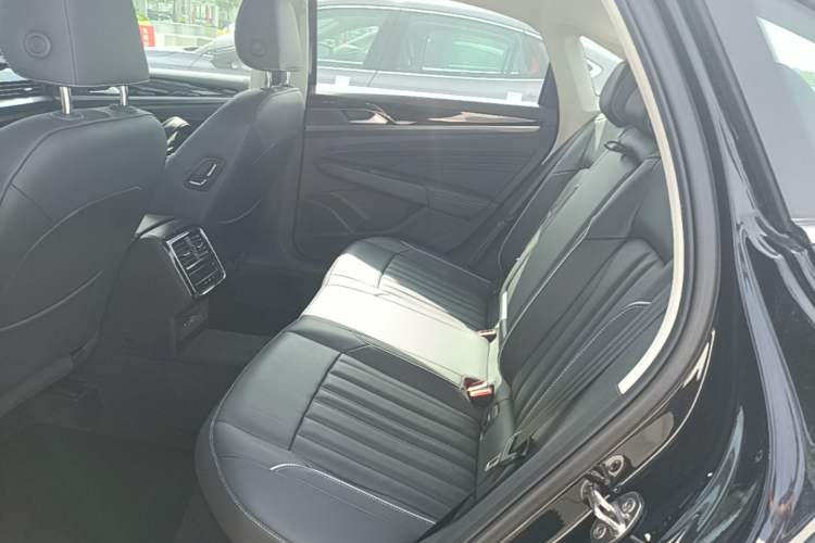 Used Volkswagen Passat 2023 Revised 330TSI Starry Elite Edition Left Rear Seat