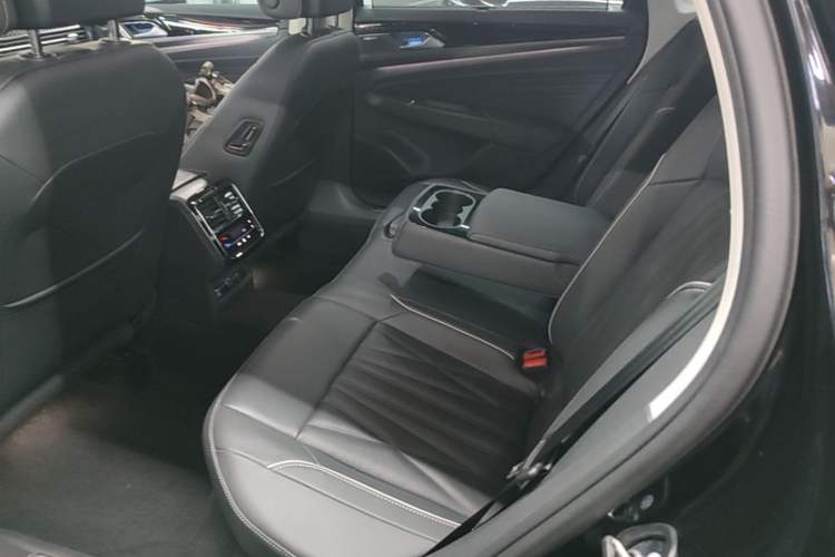 Used Volkswagen Passat 2023 Revised 380TSI Luxury Edition Left Rear Seat
