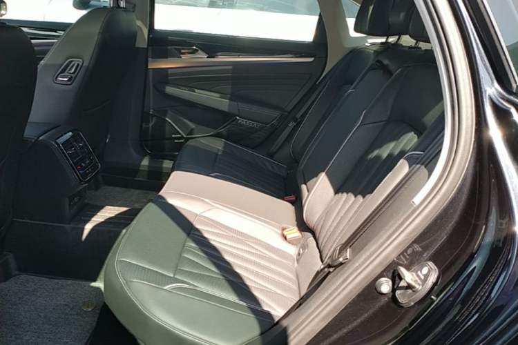 Used Volkswagen Passat 2023 Facelift 330TSI Luxury Edition Left Rear Seat