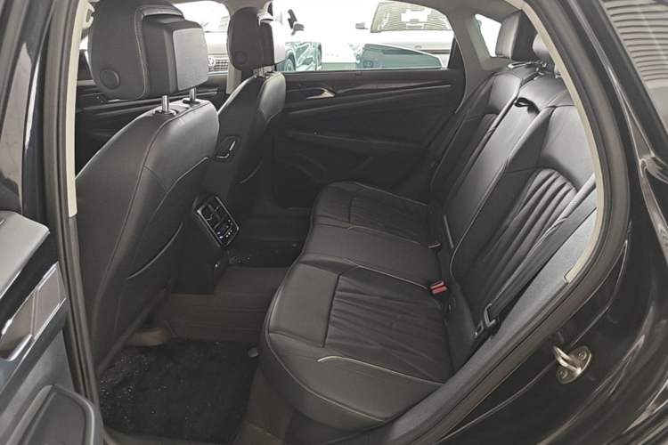Used Volkswagen Passat 2023 Restyled 330TSI Starry Luxury Edition Left Rear Seat