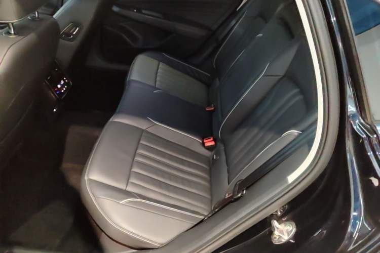 Used Volkswagen Passat 2023 Revised 330TSI Starry Elite Edition Left Rear Seat