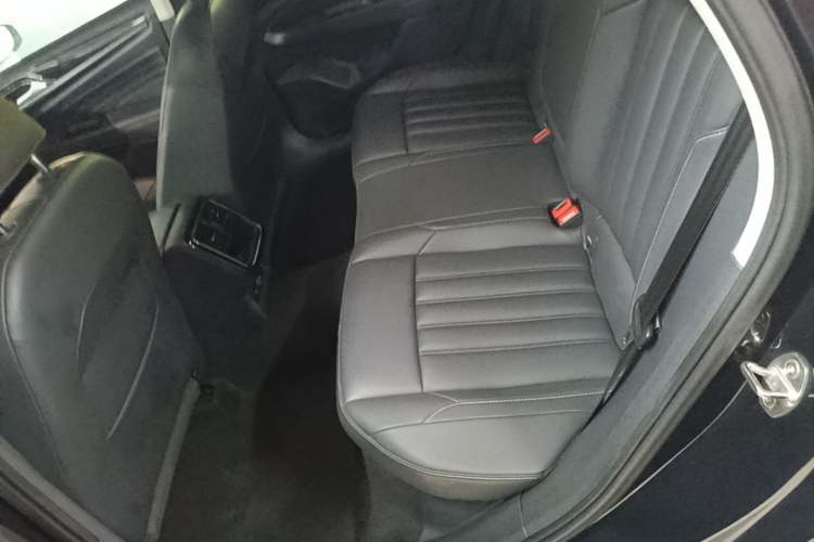 Used Volkswagen Passat 2023 Revised Version 280TSI Business Edition Left Rear Seat
