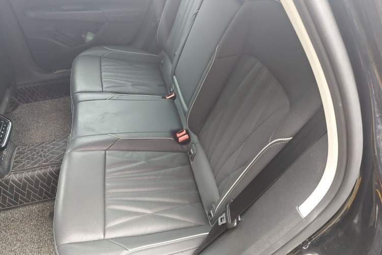 Used Volkswagen Passat 2023 330TSI Prestige Edition Left Rear Seat