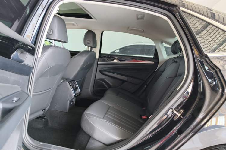 Used Volkswagen Passat 2023 280TSI Business Edition Left Rear Seat