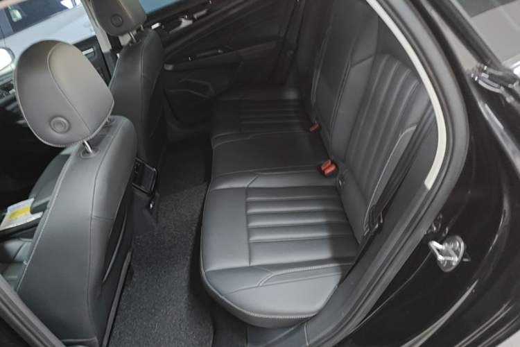 Used Volkswagen Passat 2023 280TSI Business Edition Left Rear Seat