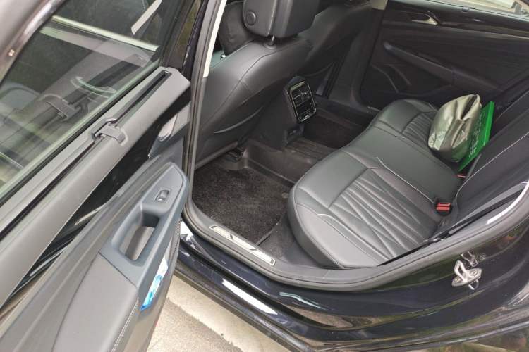 Used Volkswagen Passat 2023 Restyled 330TSI Starry Luxury Edition Left Rear Seat