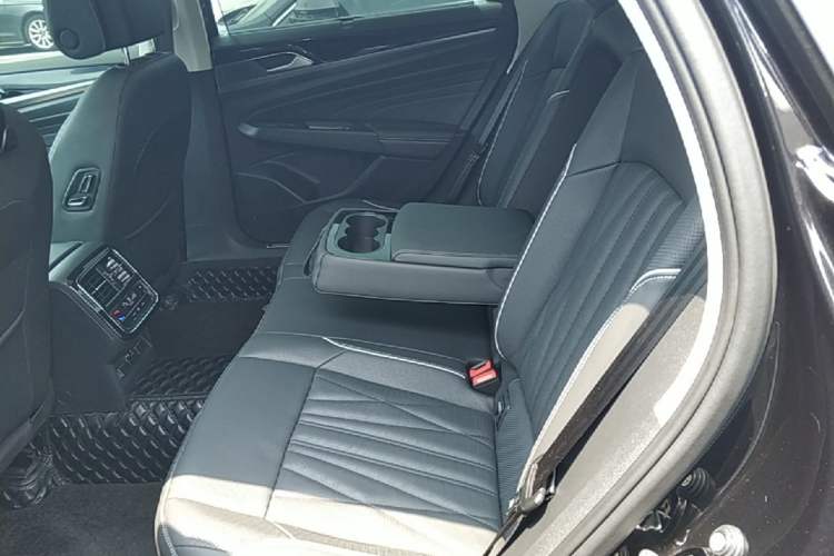Used Volkswagen Passat 2023 Restyled 330TSI Starry Luxury Edition Left Rear Seat