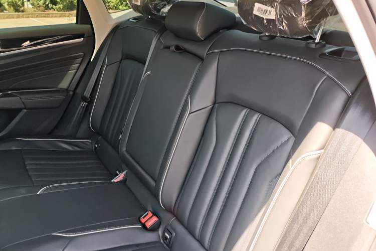 Used Volkswagen Passat 2023 Revised 330TSI Elite Edition Left Rear Seat
