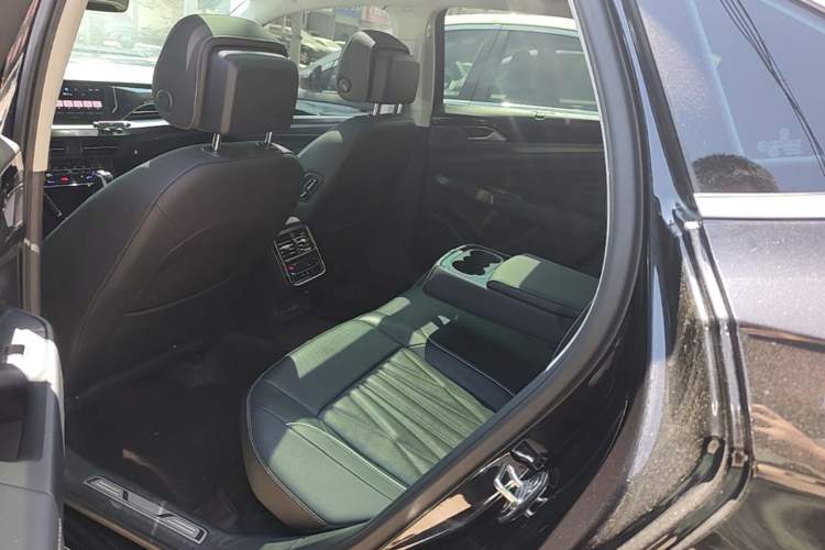 Used Volkswagen Passat 2023 Restyled 330TSI Starry Luxury Edition Left Rear Seat