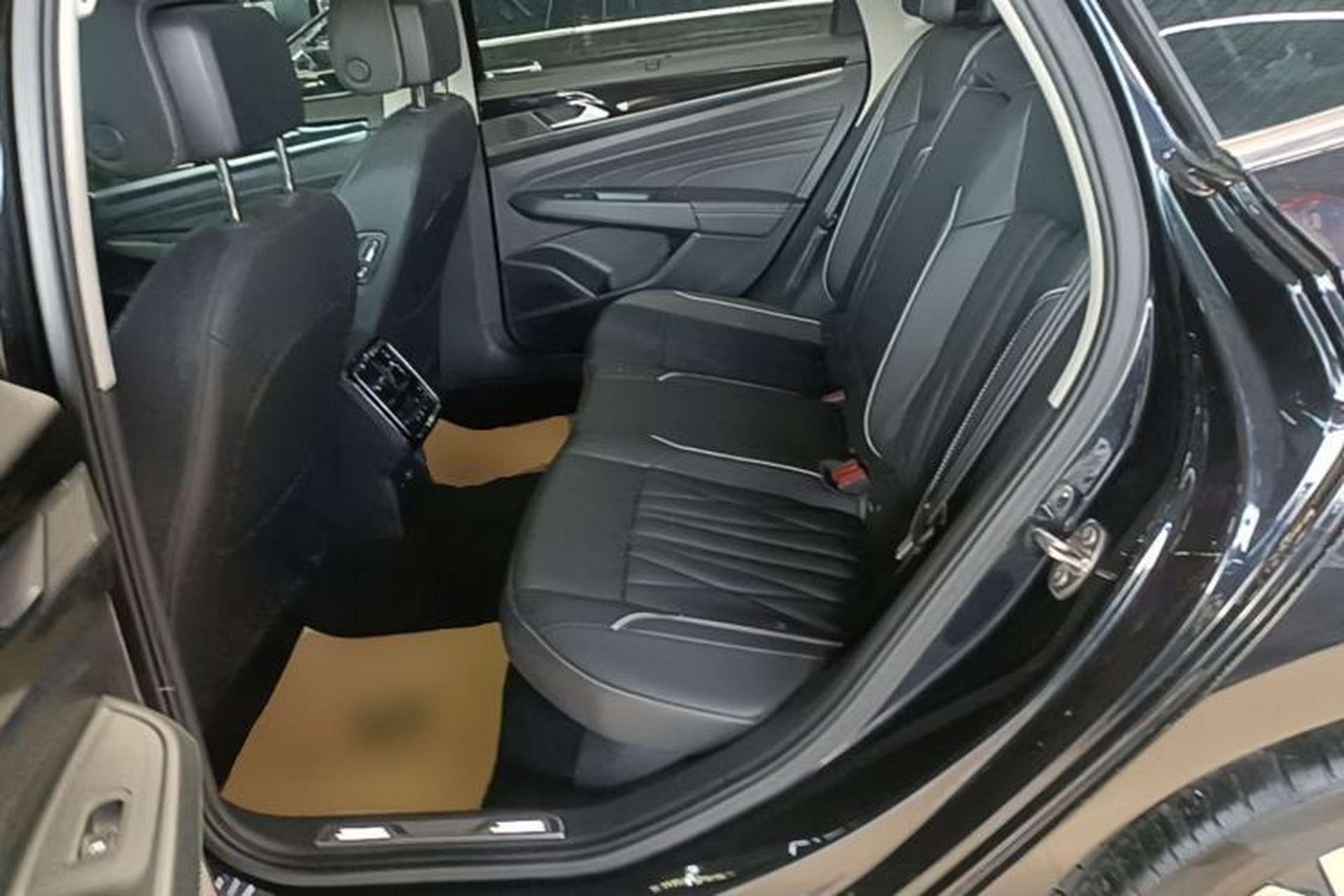 Used Volkswagen Passat 2023 Facelift 330TSI Luxury Edition Left Rear Seat