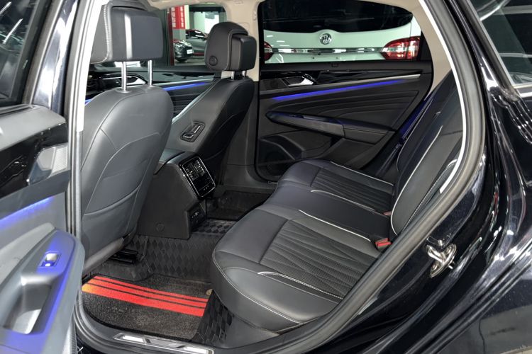 Used Volkswagen Passat 2023 330TSI Luxury Edition Left Rear Seat