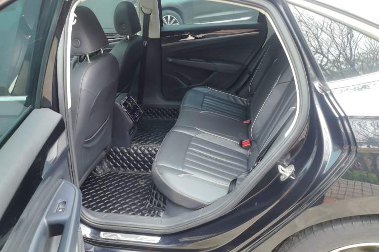Used Volkswagen Passat 2023 Revised 330TSI Starry Elite Edition Left Rear Seat