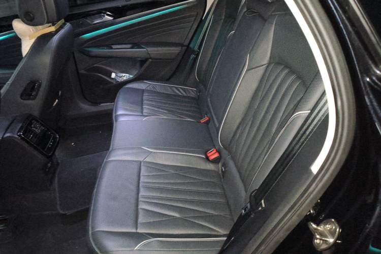 Used Volkswagen Passat 2023 Facelift 330TSI Luxury Edition Left Rear Seat