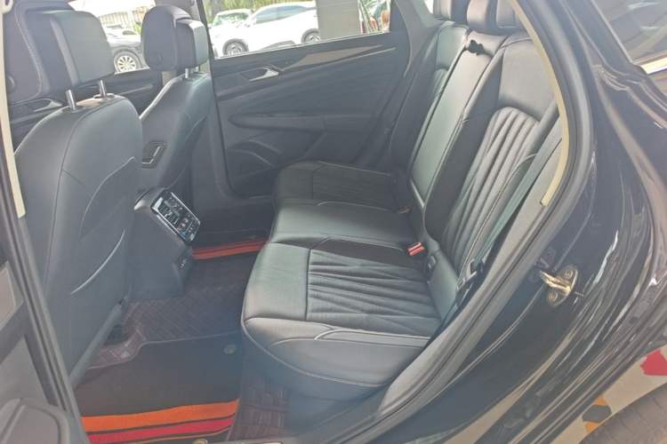 Used Volkswagen Passat 2023 330TSI Starry Luxury Edition Left Rear Seat