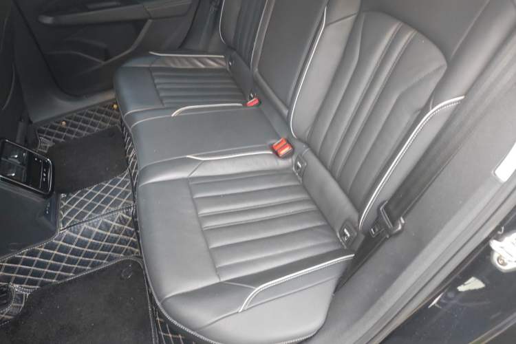 Used Volkswagen Passat 2023 330TSI Starry Elite Edition Left Rear Seat