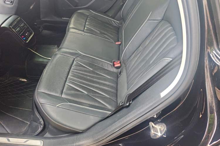 Used Volkswagen Passat 2023 330TSI Starry Luxury Edition Left Rear Seat
