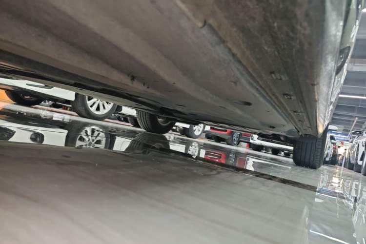 Used Volkswagen Passat 2023 Revised Version 280TSI Business Edition Left Side Sill