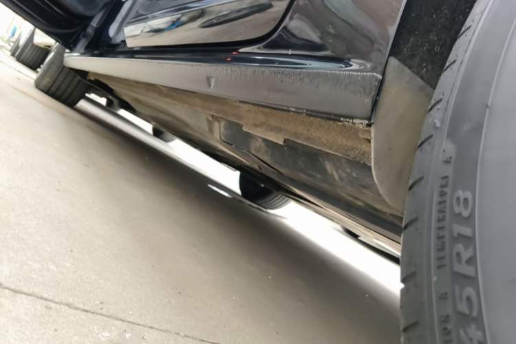 Used Volkswagen Passat 2023 Revised 330TSI Starry Elite Edition Left Side Sill