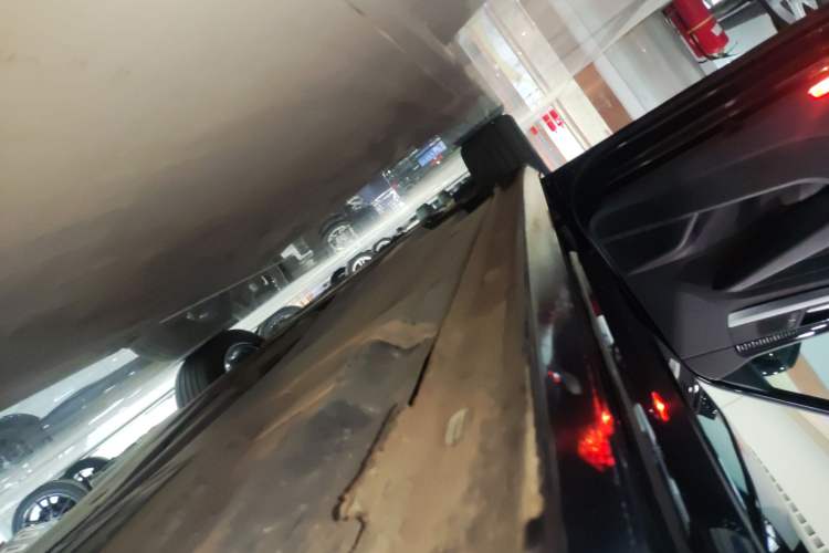 Used Volkswagen Passat 2023 Revised 330TSI Starry Elite Edition Left Side Sill