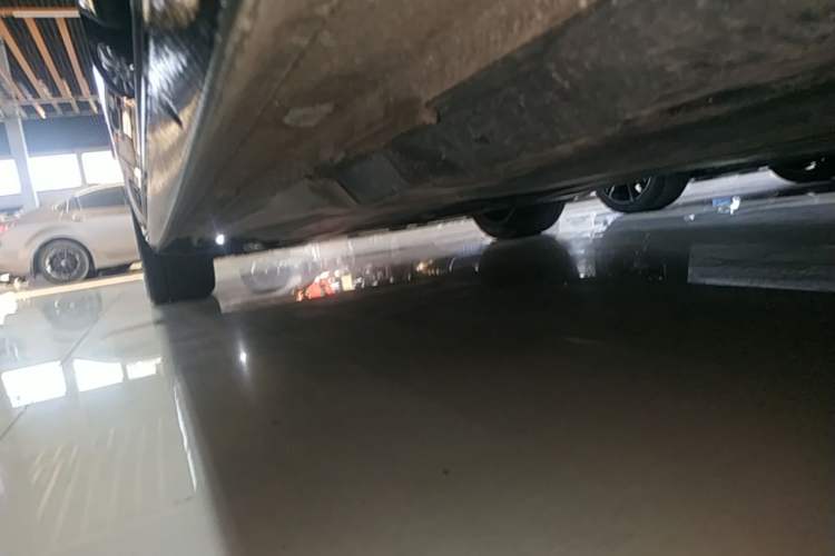 Used Volkswagen Passat 2023 Facelift 330TSI Luxury Edition Left Side Sill