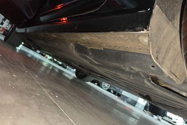 Used Volkswagen Passat 2023 Revised 330TSI Starry Elite Edition Left Side Sill