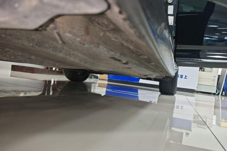Used Volkswagen Passat 2023 330TSI Starry Elite Edition Left Side Sill