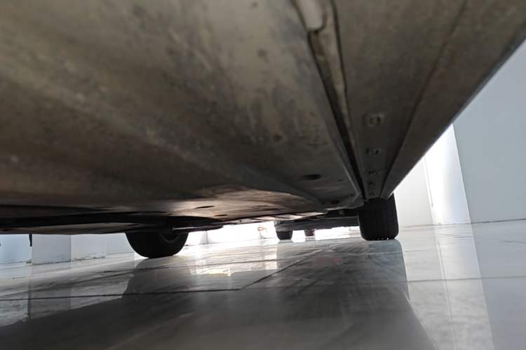 Used Volkswagen Passat 2023 280TSI Business Edition Left Side Sill