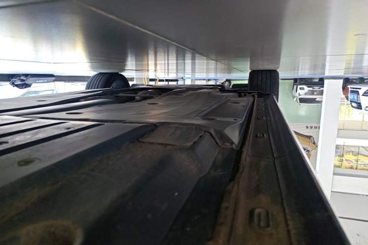 Used Volkswagen Passat 2023 Facelift 330TSI Luxury Edition Left Side Sill