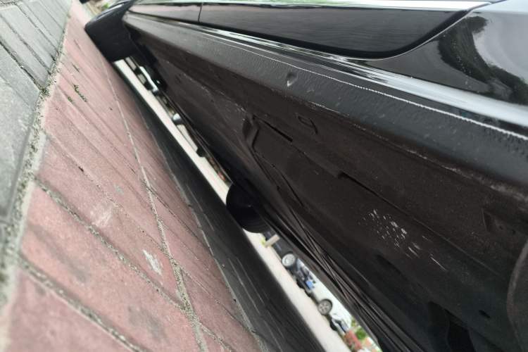 Used Volkswagen Passat 2023 Revised 330TSI Elite Edition Left Side Sill
