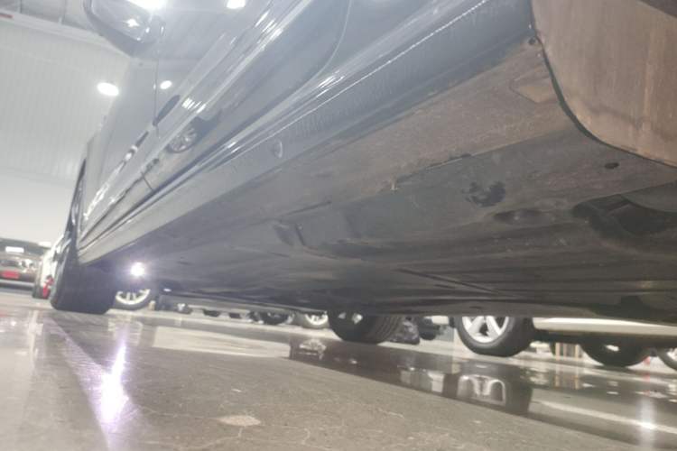 Used Volkswagen Passat 2023 Restyled 330TSI Starry Luxury Edition Left Side Sill