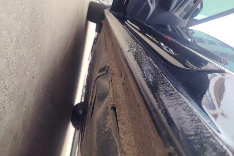 Used Volkswagen Passat 2023 Revised 330TSI Starry Elite Edition Left Side Sill