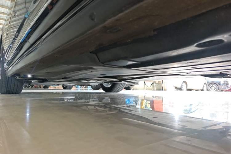 Used Volkswagen Passat 2023 330TSI Starry Luxury Edition Left Side Sill