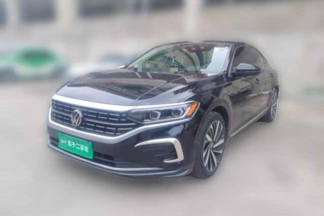 Used Volkswagen Passat 2023 Facelift 330TSI Luxury Edition