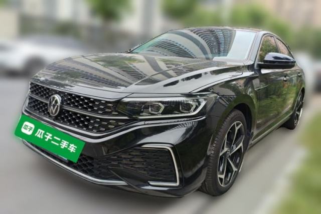 Used Volkswagen Passat 2023 Restyled 330TSI Starry Luxury Edition