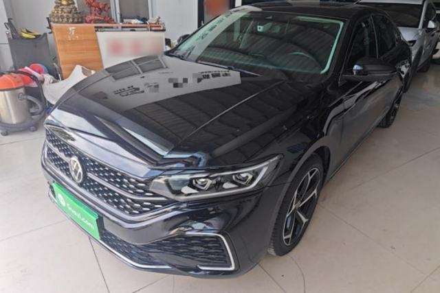 Used Volkswagen Passat 2023 Restyled 330TSI Starry Luxury Edition