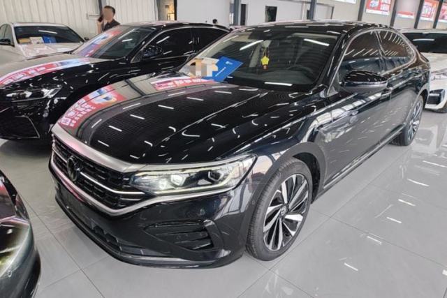Used Volkswagen Passat 2023 330TSI Luxury Edition