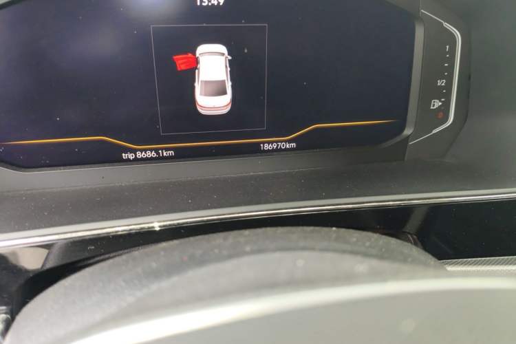 Used Volkswagen Passat 2023 Revised 330TSI Elite Edition Odometer Close Up