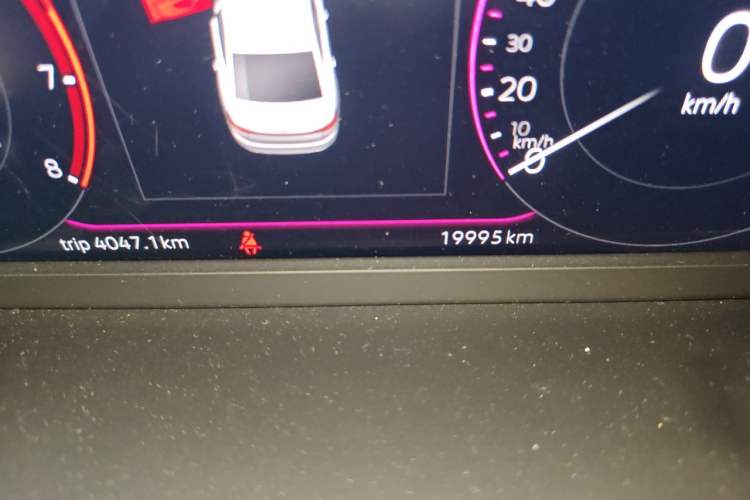 Used Volkswagen Passat 2023 Revised 380TSI Luxury Edition Odometer Close Up
