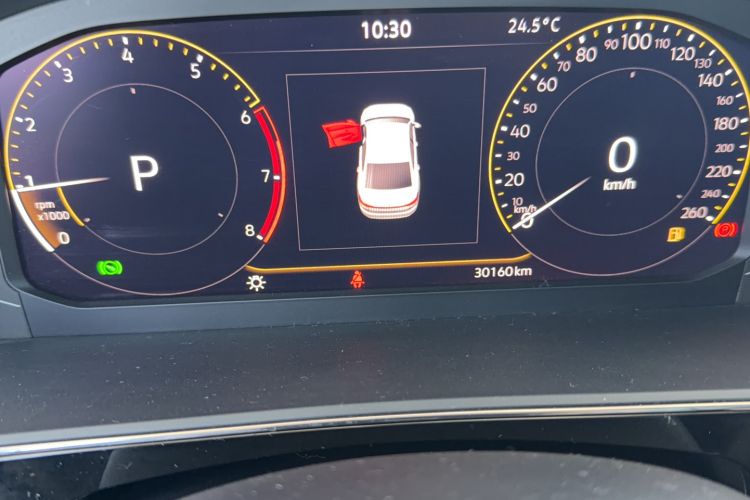 Used Volkswagen Passat 2023 Revised 330TSI Starry Elite Edition Odometer Close Up