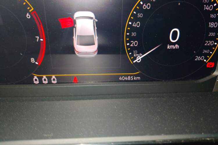 Used Volkswagen Passat 2023 330TSI Elite Edition Odometer Close Up