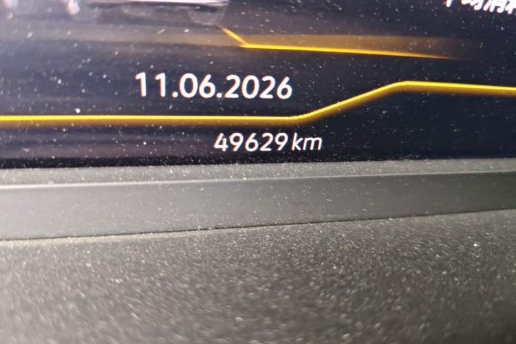 Used Volkswagen Passat 2023 330TSI Starry Luxury Edition Odometer Close Up