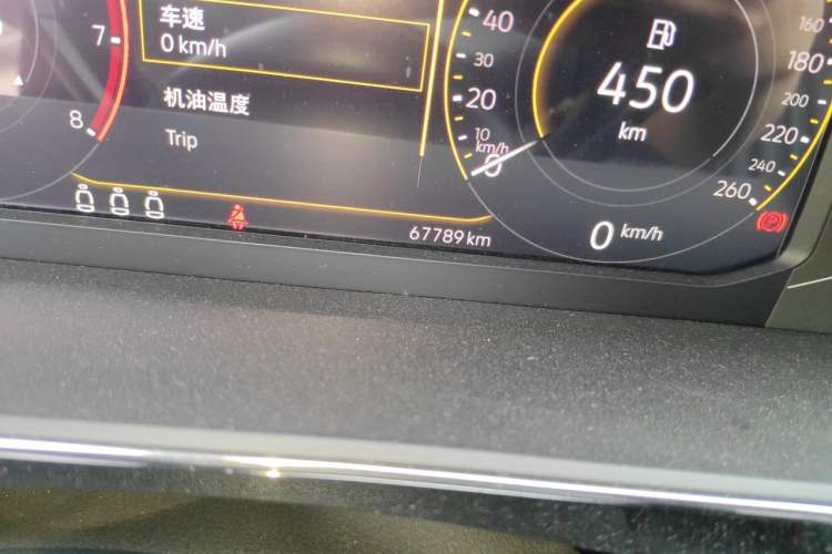 Used Volkswagen Passat 2023 330TSI Elite Edition Odometer Close Up