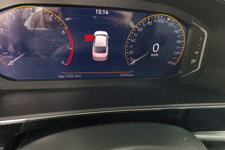 Used Volkswagen Passat 2023 Revised 330TSI Starry Elite Edition Odometer Close Up