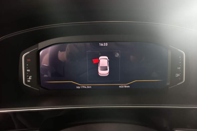 Used Volkswagen Passat 2023 Revised 330TSI Starry Elite Edition Odometer Close Up