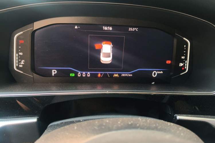 Used Volkswagen Passat 2023 330TSI Prestige Edition Odometer Close Up