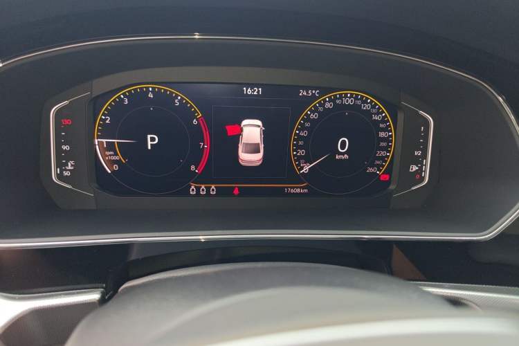 Used Volkswagen Passat 2023 Revised 330TSI Starry Elite Edition Odometer Close Up