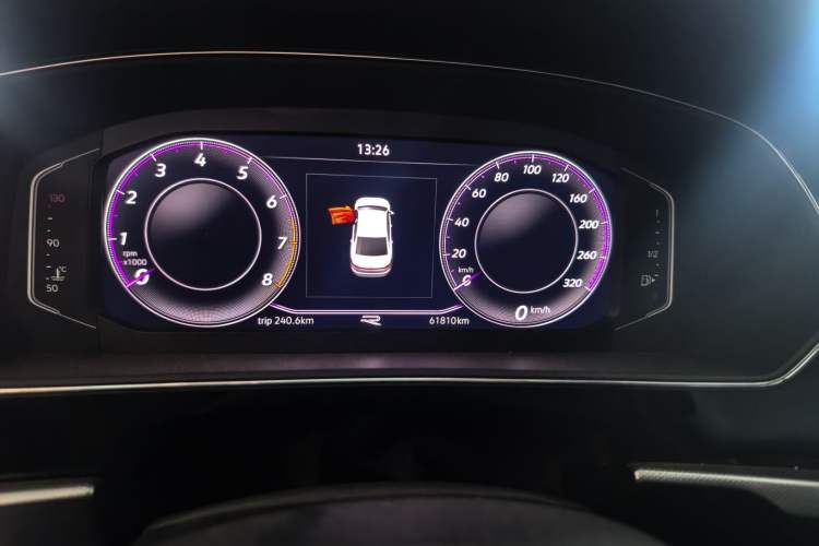 Used Volkswagen Passat 2023 Revised Version 380TSI Flagship Edition Odometer Close Up